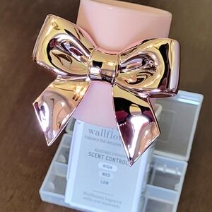 Bath & Body Works Bow Scent Control™
Wallflowers Fragrance Plug